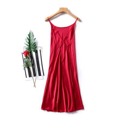 

MAI HAN Ladies Nightdress Sexy Beauty Back Split Strap