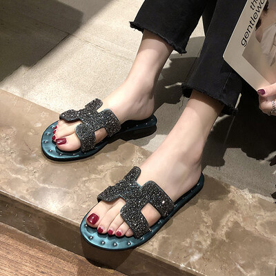 

Flat slippers female summer wear ins sandals Korean rhinestone Joker Beach shoes