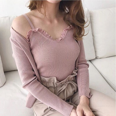 

Women V-Collar tee shirt tshirt t-shirt Wooden Ear Wrapped Chest Slim Knitting Vest Bottoming Stretch Sling Bottoming Ca