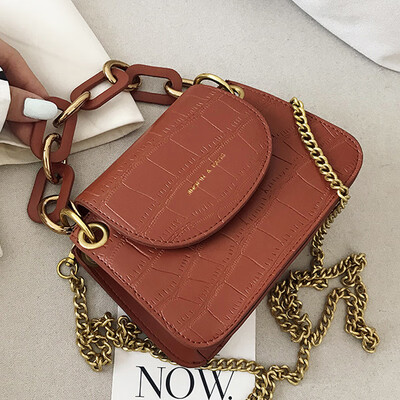 

Womens bag oblique satchel about 2019 new fashion Korean version of the chain crocodile print fan you zero wallet