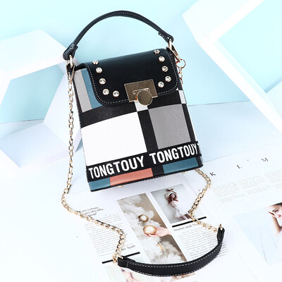 

Bag female 2019 new letter chain hit color geometric box bag shoulder diagonal small bag