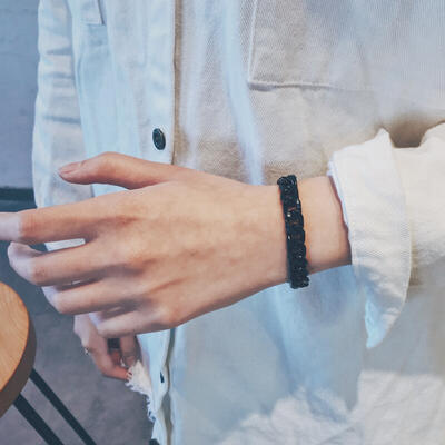 

Ins Bracelet Mens Trend Cold Wind Small Public Design Retro Joker Bungee Female Trend European&American Street Hip Hop