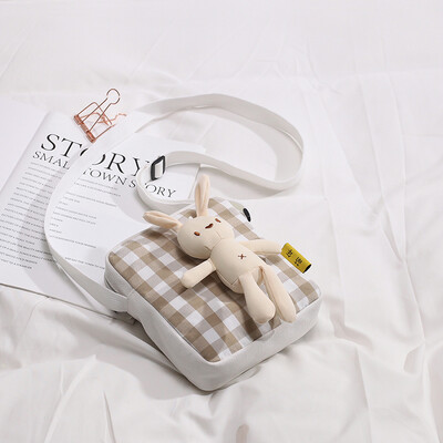 

Rabbit small bag female 2019 new ins foreign girl plaid shoulder bag Korean cute canvas messenger bag