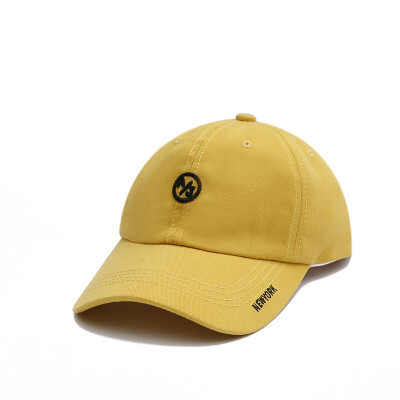 

Hat lady hip-hop baseball cap Korean version of the boomers hundred sun hat letter embroidery casual soft top cap man