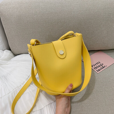 

Mini handbag Korean version of the wild simple portable Messenger bag fashion retro shoulder bucket bag tide