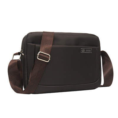 

Tailored Mens Fashion Casual Solid Color Business Shoulder Bag Outdoor Messenger Bags