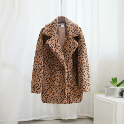 

Tailored Women Fashion Autumn And Winter Leopard Print Loose Short Windbreaker Lamb Coat