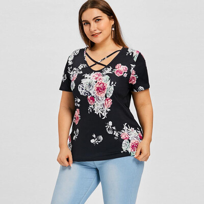 

Starmoon Womens Plus Size Casual V-Neck Short-Sleeved Printed Curved Hem T-shirt Top