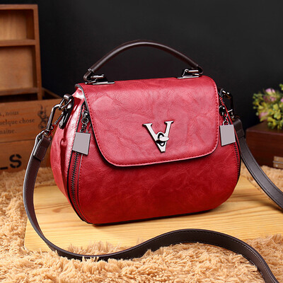 

New summer small bag female 2019 new female bag shoulder Messenger bag leather fashion retro bag ins super fire