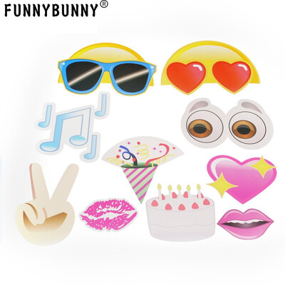 

FUNNYBUNNY 20PCS Emoji-Icon Smiley Face Photo Booth Prop Party Kit