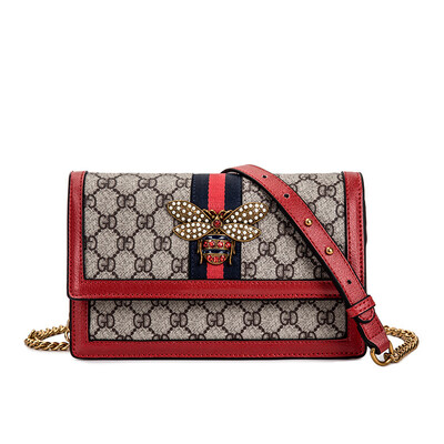 

2019 new Korean version of the trend of rhinestone bee chain bag fashion printing shoulder slung female bag flip bag