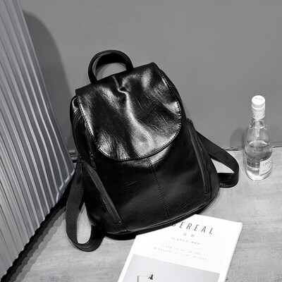 

New fashion ladys shoulder bag Korean version fashion leisure pack Pu soft leather backpack personality simple bag