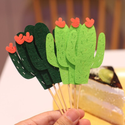 

Funnybunny Hawaii Cactus Cake Toothpick Toppers Party Decoration Supplies for Wedding