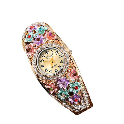 

LVPAI Watches Women Fashion Casual Round Quartz Watch Stainless Steel Bracelet Clock Ladies Dress Gift Wristwatches 233