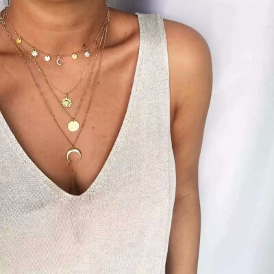 

Multi Layer Shell Pendant Necklace For Women Gold Chain Necklace Crystal Choker Necklaces Summer Bohemian Best Friend Jewelry