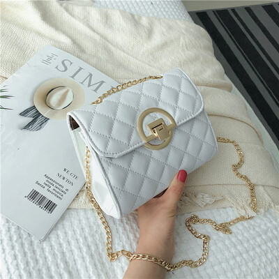

2019 new Korean version of the simple&simple rhombic chain shoulder bag casual temperament retro wild Messenger small square bag