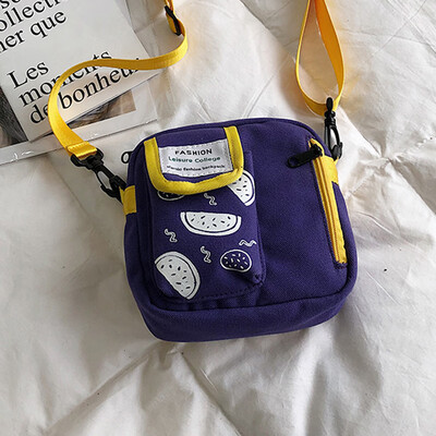 

2019 new Korean version of chic fashion Harajuku simple Joker contrast color shoulder small square bag casual slung canvas bag