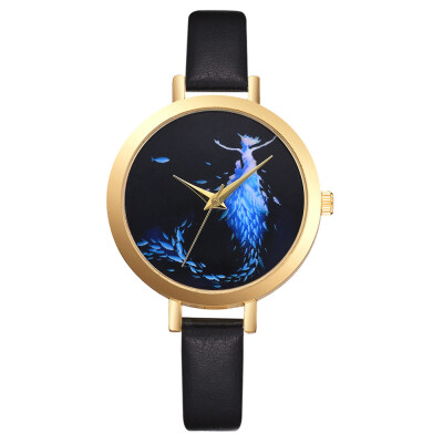 

Womens Watches Simple Creative Disc Ladies Quartz Movement Wristwatch Solid Color Leather Strap Clock Casual Montre Femme