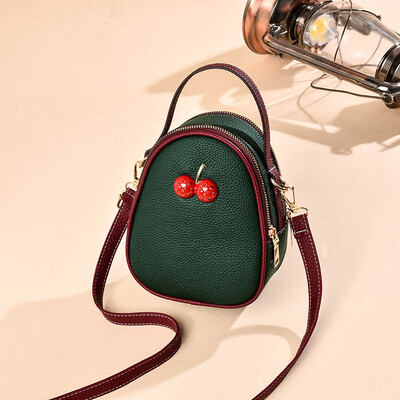 

The Korean version of the New Little Girl Trendy Slant Bag in Summer is a fashionable handbag with all kinds of handbags&mini