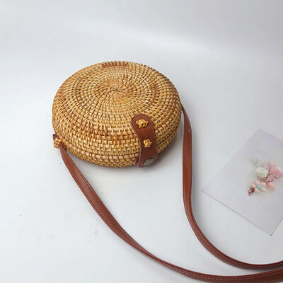 

Tailored Circle Handwoven Bali Round Retro Rattan Straw Beach Bag Crossbody