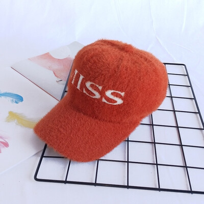 

Plush alphabet cap female winter leisure baseball cap Korean Chao youth duck tongue cap lady autumn&winter warm Korean version