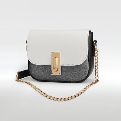 

Summer Baitao Little Bag Chao Korean version of the fashionable one-shoulder slanting bag chain bag mini-simple