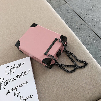 

Summer ins super fire box bag female 2019 new Korean version of the wild single shoulder slung fashion chain small square bag
