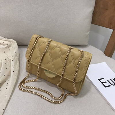 

2019 new Korean version of the simple&simple rhombic chain shoulder bag female casual temperament wild Messenger small square bag