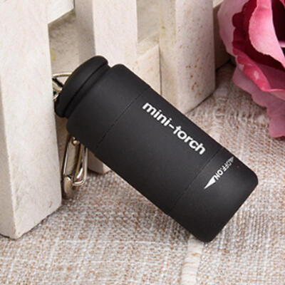

Mini LED Flashlight 03W Super Bright Rechargeable Torch 53 X 22cm