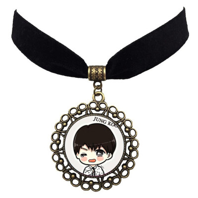 

BTS Bangtan Boys Fashion Sexy Vintage Black Necklace Kpop Pendant Choker Necklace