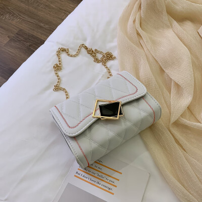 

2019 new casual temperament versatile embroidery line slanting small square bag Korean fashion simple rhombic chain shoulder bag