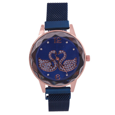 

Summer new magnet magnet strap ladies swan fashion watch student personality quartz watch