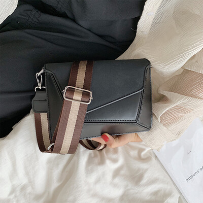 

Womens bag 2019 new popular shoulder bag summer small fresh wild gas Messenger bag ins net red small bag