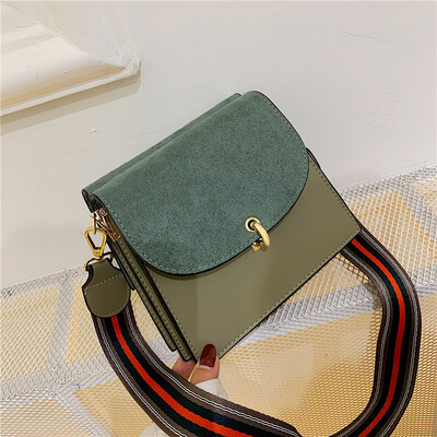 

Wide shoulder strap small square bag female new Korean fashion wild hit color single shoulder Messenger bag tide