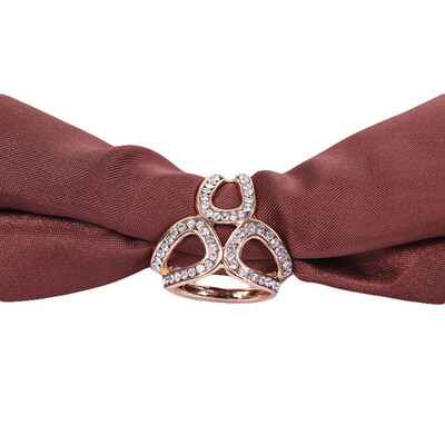 

Women Fashion Crystal Rhinestone Pins Brooches Butterfly Corsage Jewelry Jacket Sweater Shawl Buckle Femal Scarf Badge