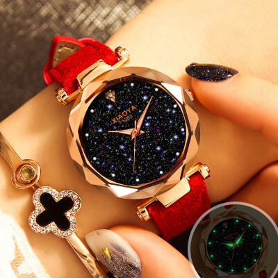 

Watch waterproof fashion Korean version of simple casual atmosphere retro luminous star quartz female watch