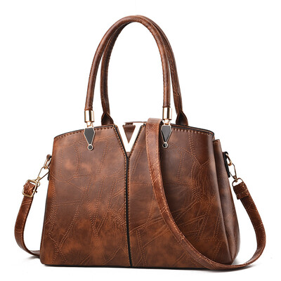

2019 new European&American fashion handbag large capacity big bag shoulder Messenger bag
