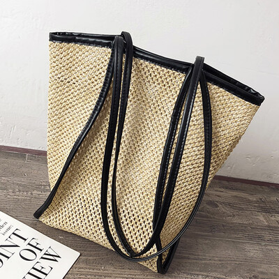 

In early autumn the new hollowed-out straw bag 2019 Korean version chic braided beach vacation style handbag