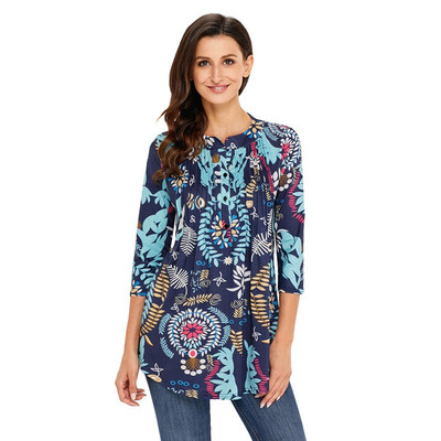 

Patterned Notched Neckline Cropped Sleeve Knit Hem Printed Vintage Top
