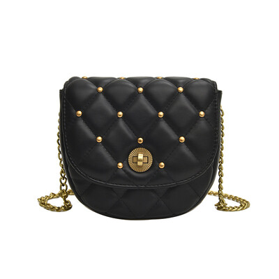 

Bag female 2019 summer new wave Korean version of the wild chain badge Swallow small square bag fashion shoulder Messenger bag