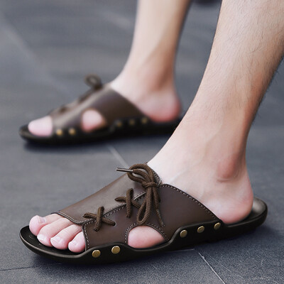 

2019 new summer slippers mens outdoor beach social sandals sandals Korean fashion wear casual personality tide