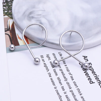 

EK605 Vintage Hollow Round Flower Oval Knot Twist Earrings Geometric Metal Earrings for Women Statement Earrings Modern Art