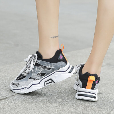 

Autumn father sports female intellectual fumigation autumn shoes ins Hyun elegant running autumn trendy shoes are super hot