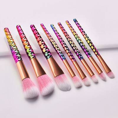 

Toponeto 8 Pcs Makeup Brushes With A Honeycomb Eye Shadow Makeup Brush Set