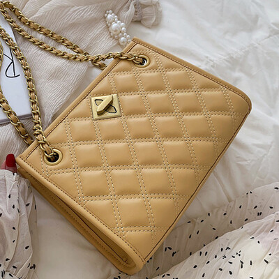 

On the new small bag women 2019 new tide Korean version of Joker diamond chain small square bag fashion messenger bag