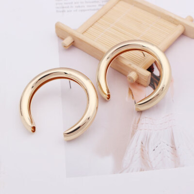 

EK2183 Beautiful Exquisite Punk Rock Minimalist 50mm Thick Tube Big Gold Alloy Round Circle Hoop Earrings for Women oorbellen