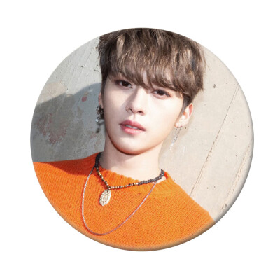 

KPOP Stray Kids New Album Same paragraph Personalized Round Badge Super Cute Bag Pendant Boys Girls Accessories Hot Gift for Fan