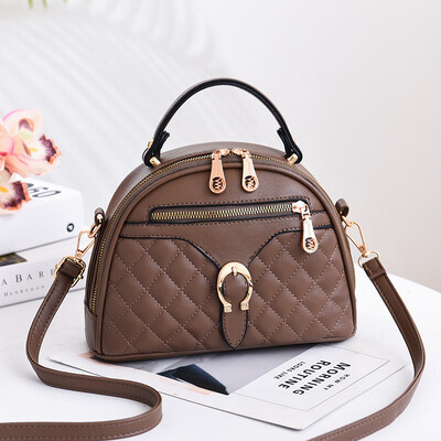 

Small bag female 2019 new cool womens bag Korean version of the fresh small fragrance style fashion shoulder Messenger bag