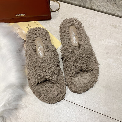 

Lamb Mao Mao slippers women 2019 summer&autumn wear small fresh flat net red drag social slippers tide
