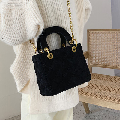 

Ins super fire simple wild small square bag chain shoulder bag handbags new 2019 Korean version of the leisure Messenger bag